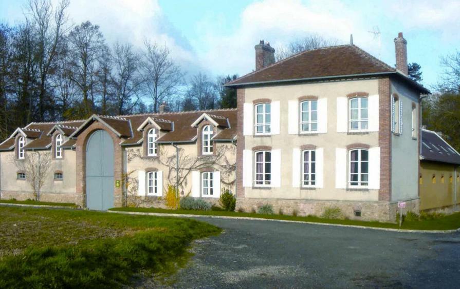 Gite Du Domaine Du Ru Aulnoy Exterior photo